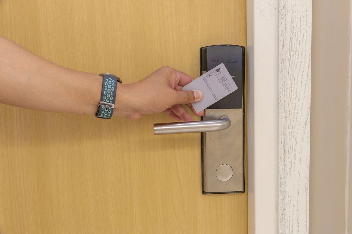 A smart door lock used by businesses.