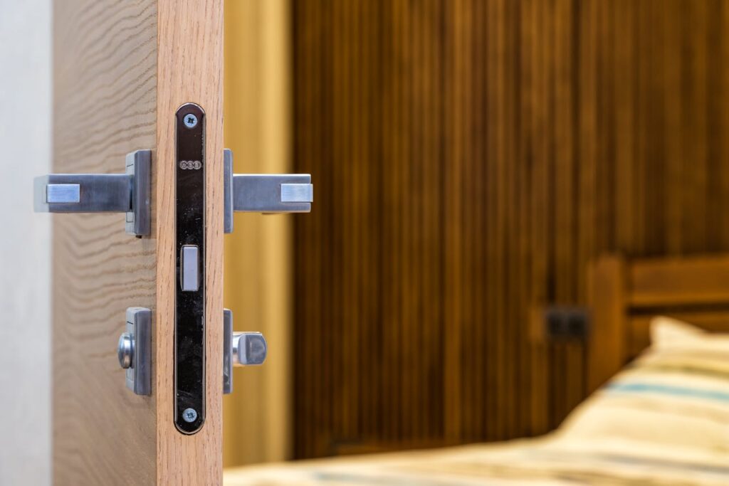 Photo of a newly installed lock and handle